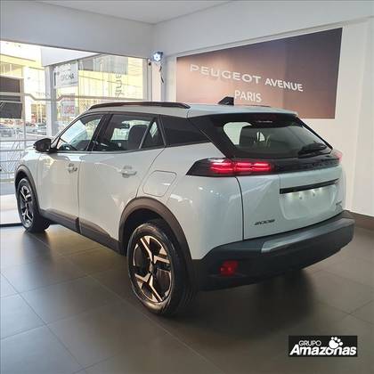 PEUGEOT 2008 1.0 TURBO 200 FLEX ALLURE CVT PEUGEOT 2008 1.0 TURBO 200 FLEX ALLURE CVT
